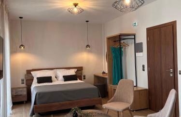 Michelangelo suites and apartments - Photo 11