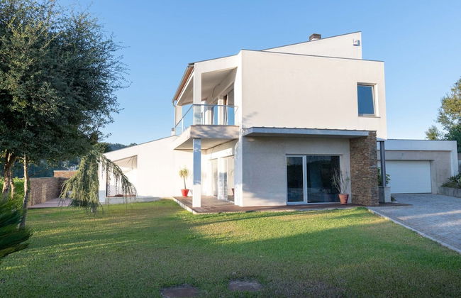 Lovely Holiday Home With Garden - Foto 24