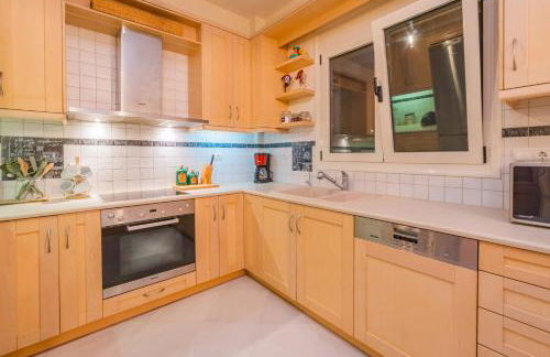 Estella Villa with Pool, Children Area, BBQ & Magnificent Views! - Photo 20