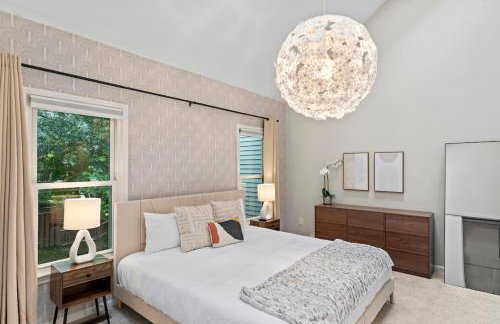 Lakeside Stay Metro, INOVA, Dining & Shops Nearby! - Foto 21