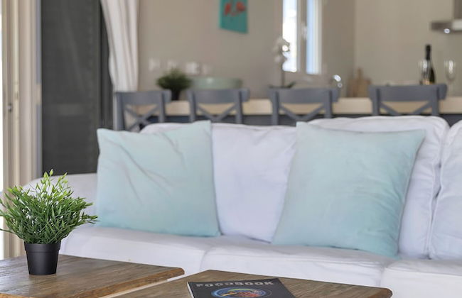 Ocean Breeze Villa with private pool - Photo 21