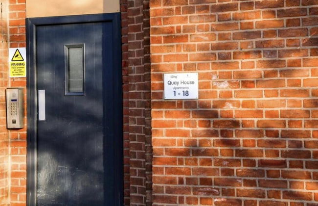 Lovely 1-bed Apartment in Salford - Foto 7