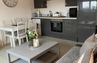 Coalhouse Apartment - Photo 2