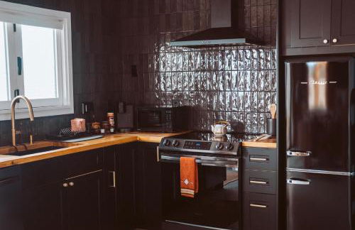 Romantic Desert Escape - Stargazing Dome, Hot Tub, Fire Pit, Hammocks, Cowboy Pool - Foto 46