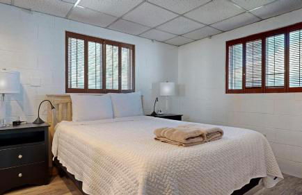 Coastal Escape by Bayley Vacation Rentals - Foto 17