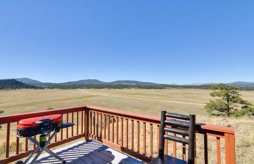 Tranquil Cabin Getaway with Panoramic Mtn View! - Foto 24