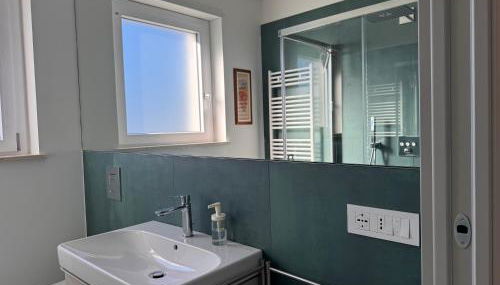 Loggetta Luna-Appartamento Nuovo in Centro a Pescara - Photo 3