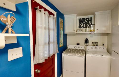 White Picket Fence - EV Charger! - Foto 16