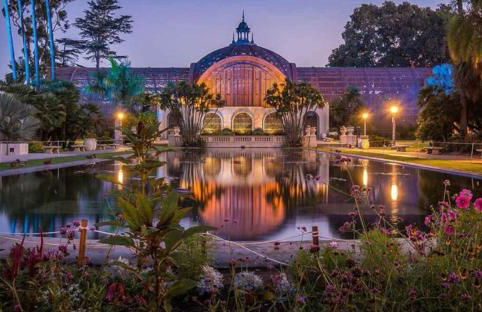 Private and Stylish 3Bdrm 3Ba Townhome, Gated Patio, King Bed, Spacious, Free Parking, Available now - Foto 30