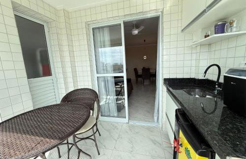 Apartamento Vista Mar Mirim 2 Dormitorios suite com Wifi para até 8 pessoas 1 vaga de estacionamento - Foto 15