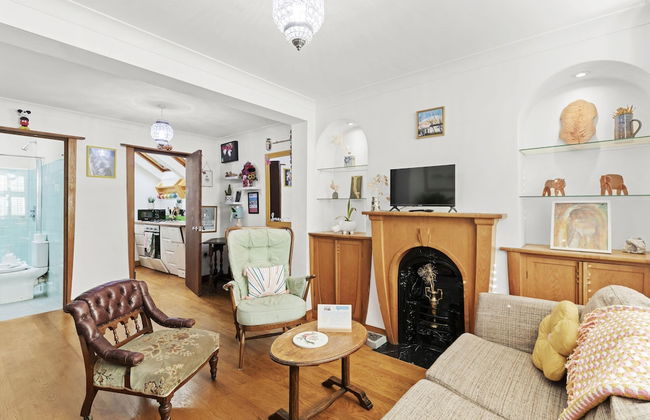 Rosey Cosy Cottage With Garden By My Getaways - Foto 18