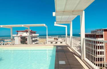 Residence Ten Suite - Photo 68