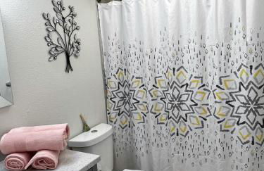 Anchorage midtown apartment- Wyoming 1 - Photo 14