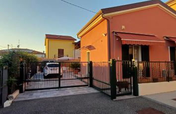 Sofia e Ninì holiday house - Photo 1