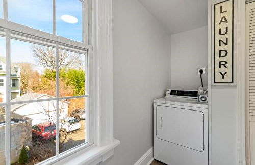 Orange Oasis in the Heart of East Rock with FREE parking near DT and Yale - Foto 12