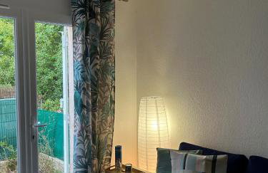 Provencal style home in Mediterranean seaside town - Foto 7