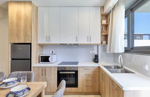 Modern Family apartment Ewa with pool, dining area on Crete coast - Photo 6