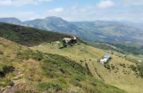 Tiñones cabaña pasiega - Foto 34