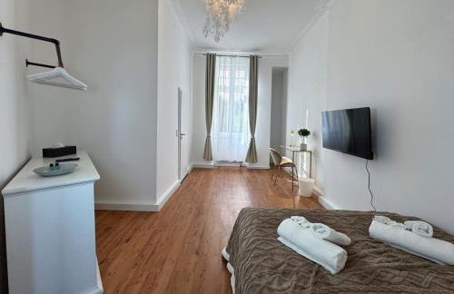 HolidayHome Apartments l Spacious Luxury Apartment in Prenzlauer Berg - Photo 36