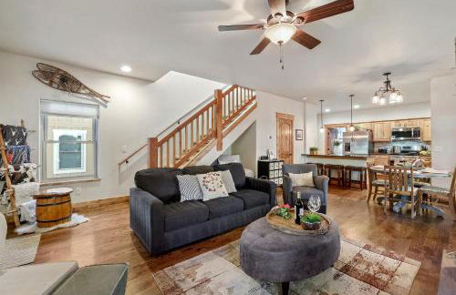 Black Bear Cabin with Hot Tub - Foto 30