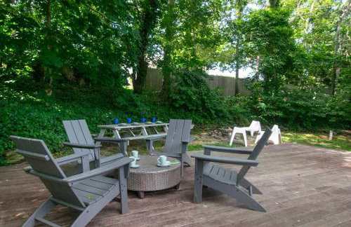 Fully Renovated Walk to Scargo Lake - Foto 9