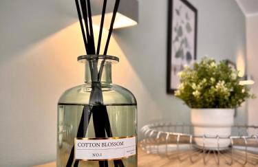 Kleine Auszeit -- inklusive Parkplatz & WiFi, Geschirrspüler, Waschmaschine & Terrasse mit Strandkorb -- Perfekt für Urlaub & Business - Foto 8