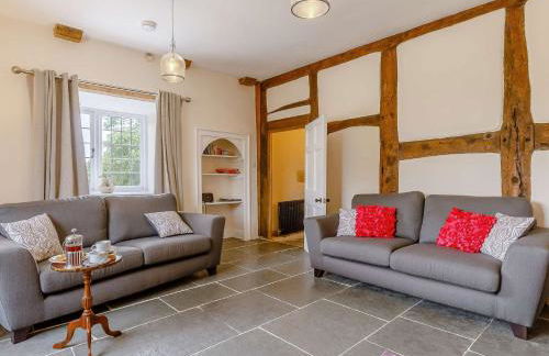 3 Bed in Wootton Fitzpaine 89004 - Photo 3
