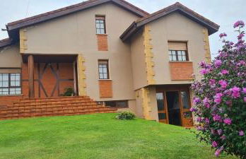 Las Parientucas - Foto 1