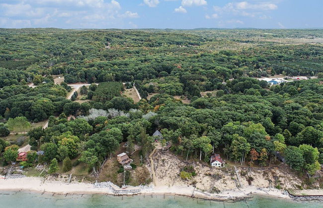 Overlooking Shoreline 2BDR Chalet 18396 - Foto 20