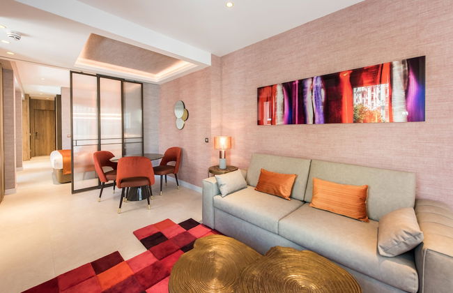 The Garden Suites - Photo 1