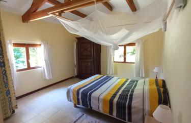 Gîte La Salamandre - Piscine, nature, GR35 et télétravail - Foto 6