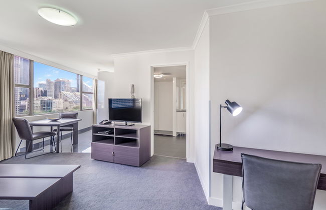 Oaks Sydney Hyde Park Suites - Photo 23