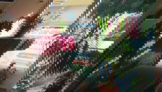 Coin salon dans le hall