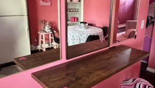 Pinksburgh pet-friendly by Strip, stadium, skyline - Foto 3