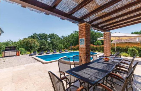 Gorgeous Home In Rezanci With Jacuzzi - Foto 11