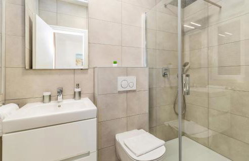 3 Bedroom Gorgeous Home In Linardici - Photo 34