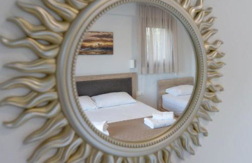 Sunshine Rooms and Suites - Foto 9