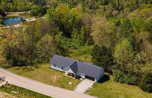 Mountain Top Hideout - Cabin Inspired Modern Ranch - Foto 9