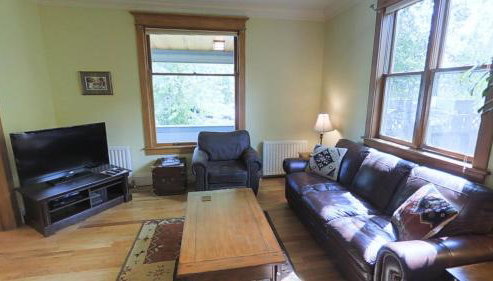 This Restored 1910 Craftsman 4-Bedroom Home Offers The Best Of Bozeman! - Foto 4