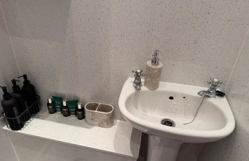 Luxurious Victorian 3 Bed Flat in the Heart of Edinburgh - Foto 23