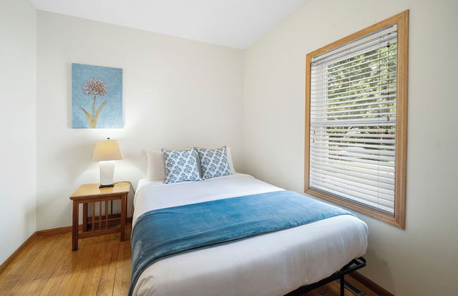 Cherokee Park Family Escape - Photo 3