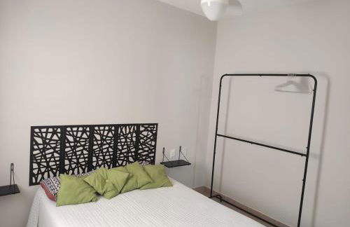 Apartamento inteiro no Bairro Santa Mônica - Foto 13