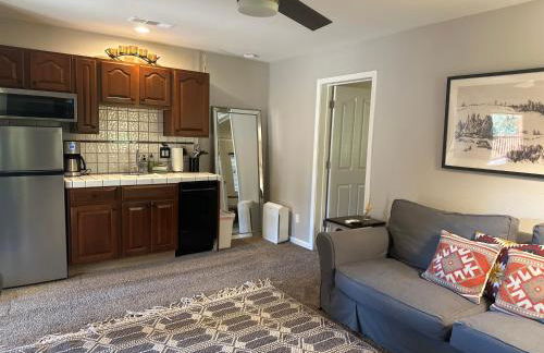 YoBee! Park Reservation Included! Heart of Yosemite - Homey Studios and Breakfast - Foto 22