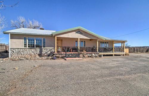 Stunning San Ysidro Homestead with Large Porch! - Foto 35