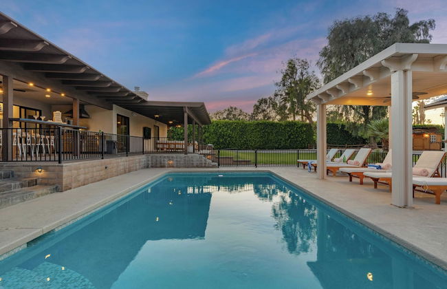 Pool, Sports Court, Game Garage, Fire Pit, & Casita Olivano Ranch by Avantstay - Foto 34