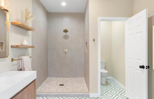 Luxury 5BR Cottonwood Retreat with Pool and Panoramic Views - Foto 37