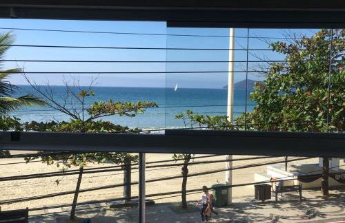 Fantástico apartamento Frente ao mar em Balneário Camboriú - Foto 14
