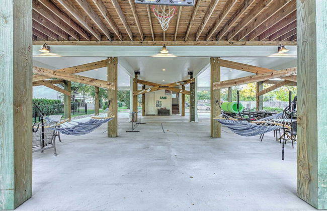 Immaculate Waterfront Home for 16 w/ Private Dock! - Foto 46