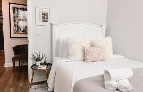 Extra-Large Downtown 5B2B Apt with Private Kitchen, Near Brown, Walk to Convention Center & PPAC - Foto 5