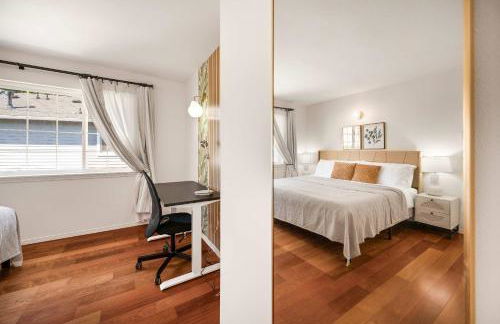 Kirkland Elegant 4B 2 5B Family Retreat with Designer Decor - Photo 29